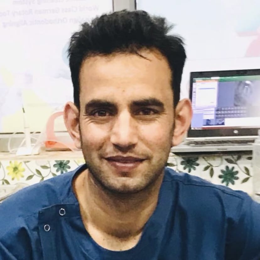 Dr. Adil Fayaz
