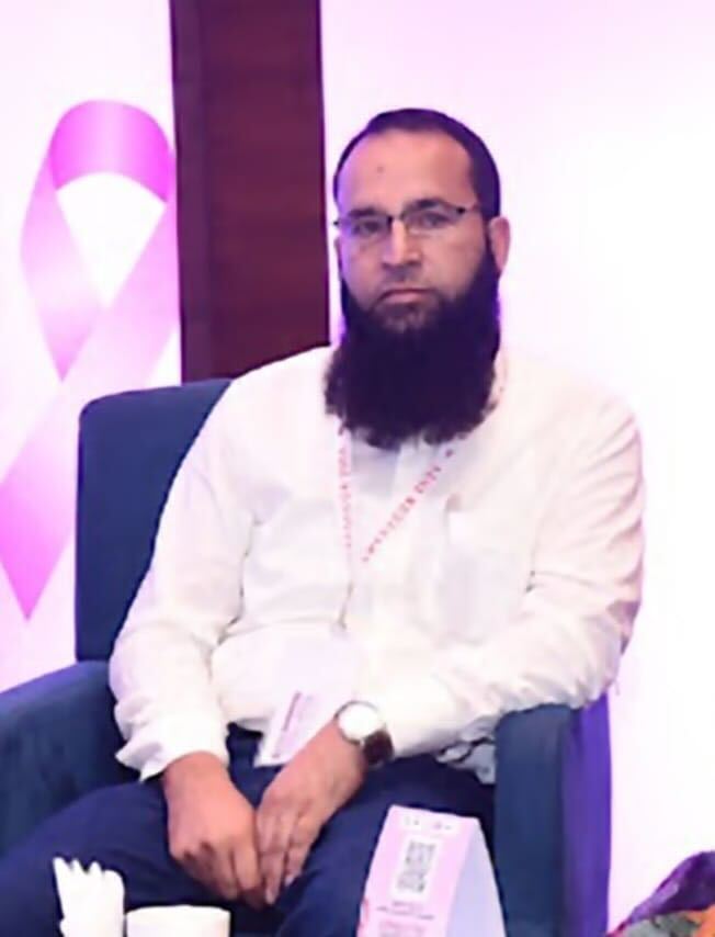 Dr. Javvid Muzamil